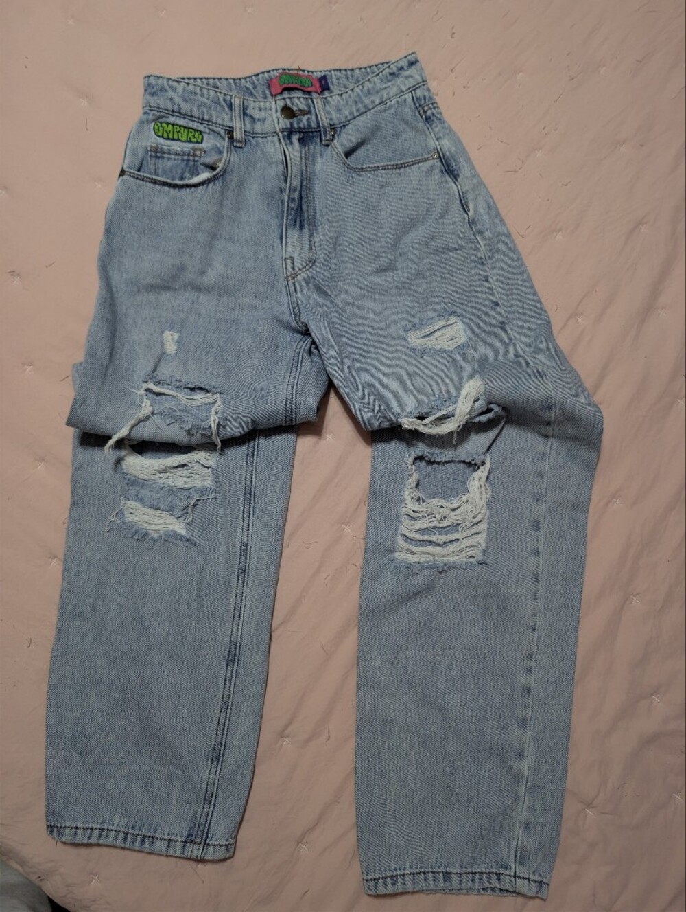 Empyre Tori Distressed Light Wash Baggy Skate Jeans - Women’s Size 4